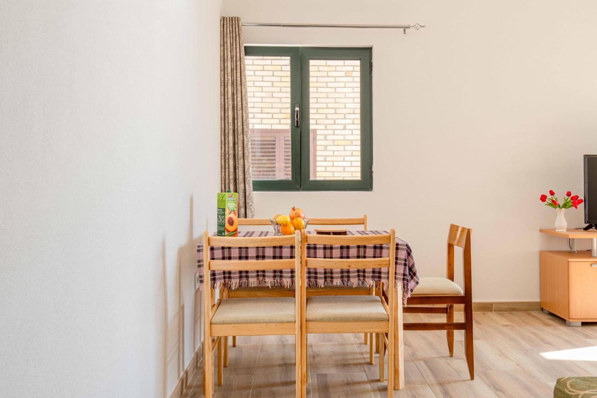 Apartmani Sonja I Branko 苏托莫雷 外观 照片